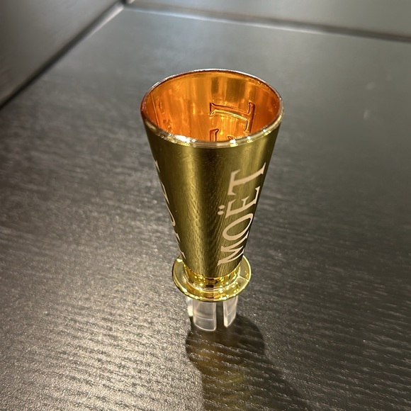 Moet Mini Champaign Bottle Sipper - Picture 5 of 5
